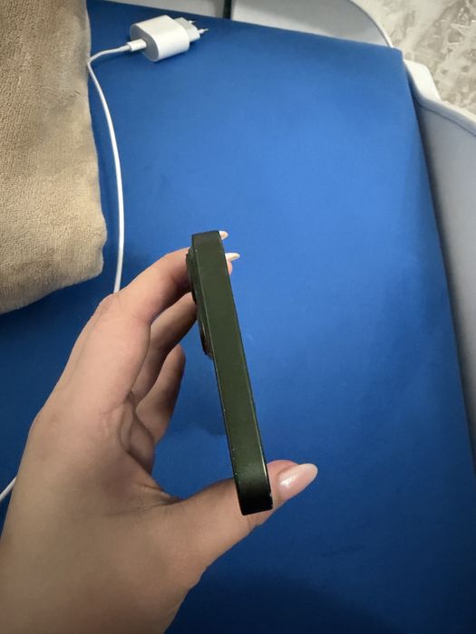 iphone 13,б/у 128gb,зеленый