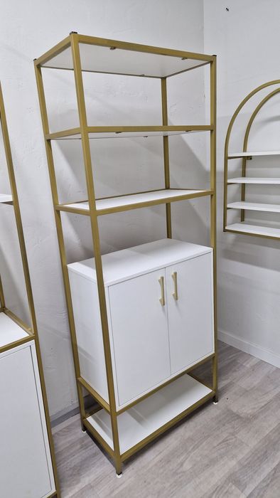 Шкаф стеллаж для салона красоты