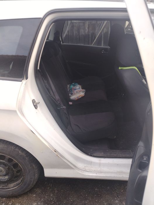 Vând Peugeot 308 sw din 2011