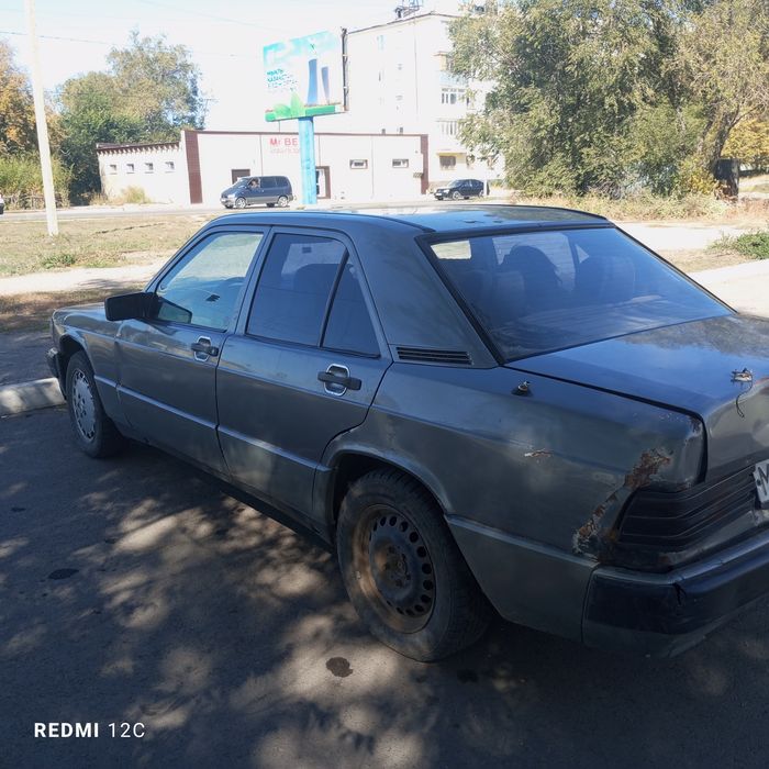 Мерседес 190 Daimler Ben's дизель 601.