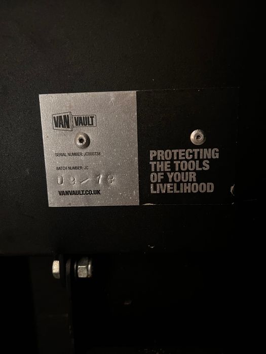 VanVault cutie metalica