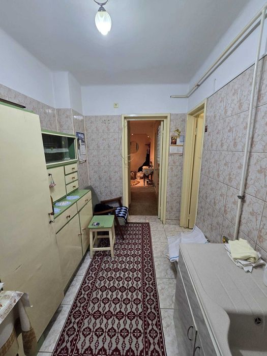 vand apartament 2 camere dragasani