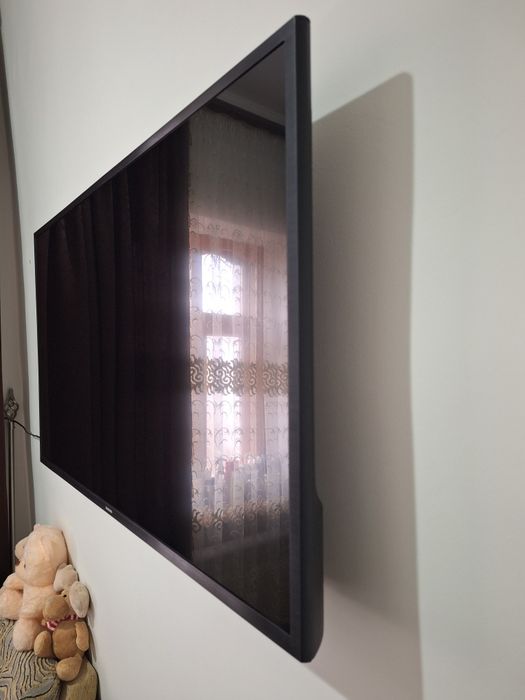 Телевизор Samsung Smart Tv 4K ultra HD