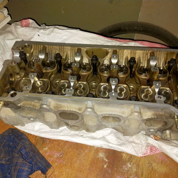 Тайота Карина правый руль.