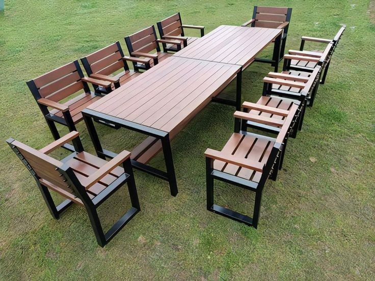 Градински мебели от дървен масив и желязо (маси, пейки, кресла)