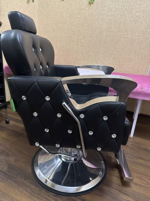 Салон учун кресло Макияжний стол и салонный кресло манюкур стол