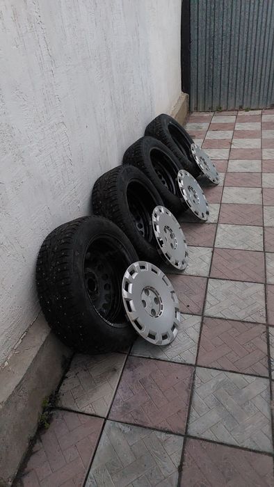 Продам резину р15