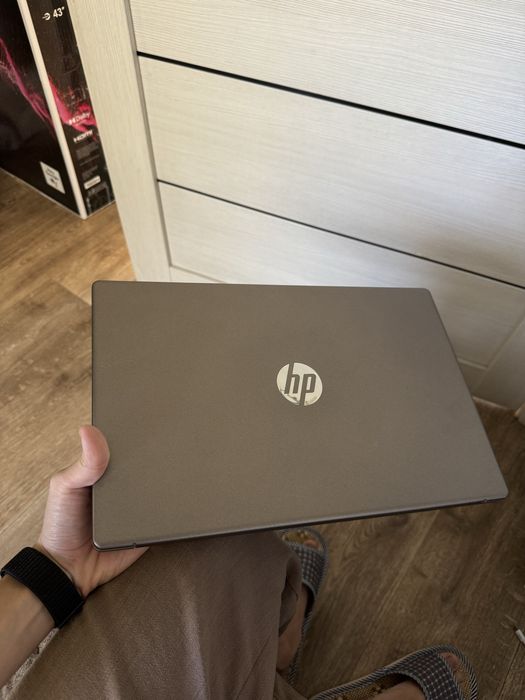 Сенсорный ноутбук HP core i3