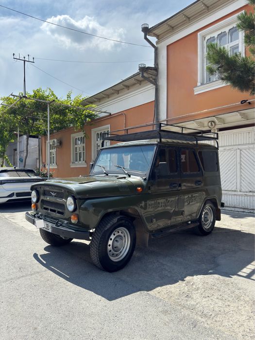 UAZ 2009 holati ideal yurib turgan moshina