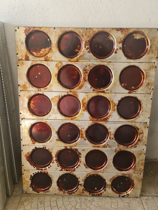 Листы для выпечки хлеба.