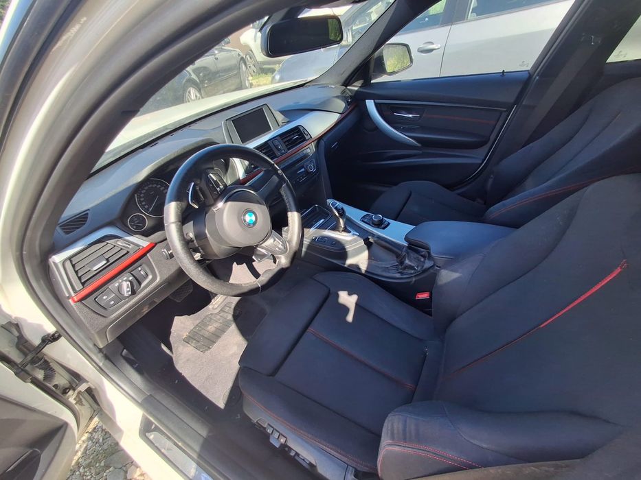 Dezmembrez bmw f31 330xd 258cp