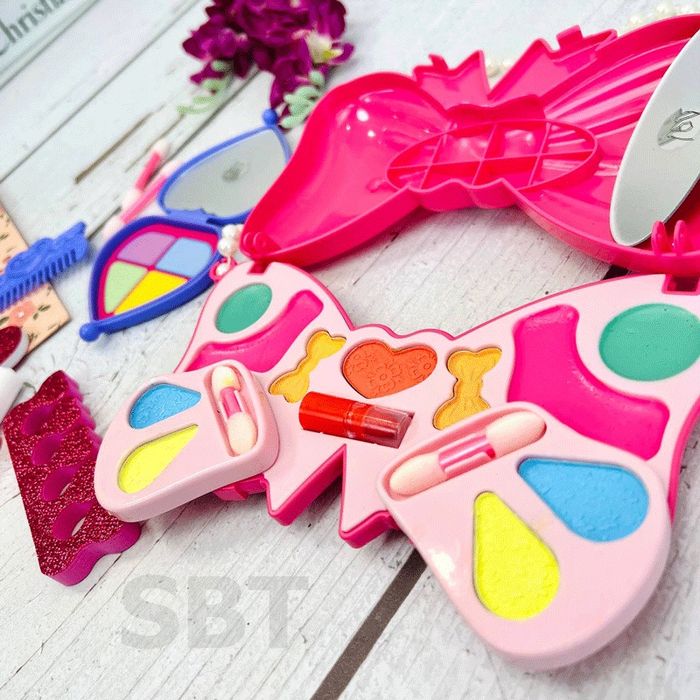 Детски комплект за гримове с чантичка