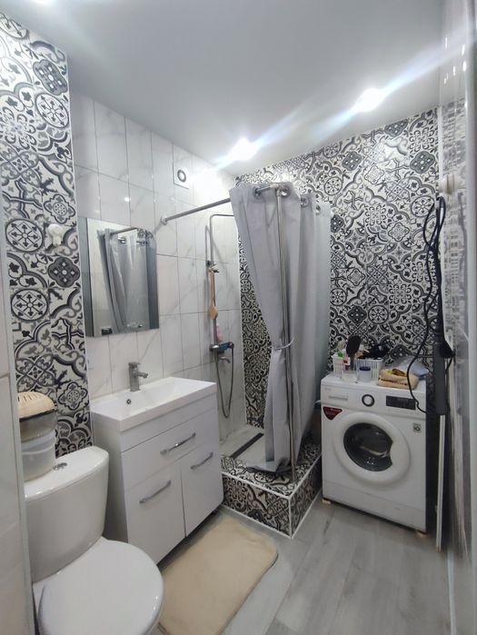 Продажа евродвушка рынок Караван