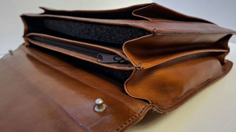 Servieta Traveller Daimler-Benz Aerospace (azi Airbus)