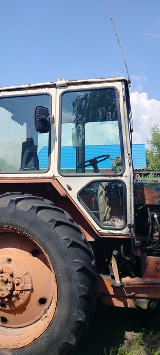 Продам трактор , в рабочем состоянии