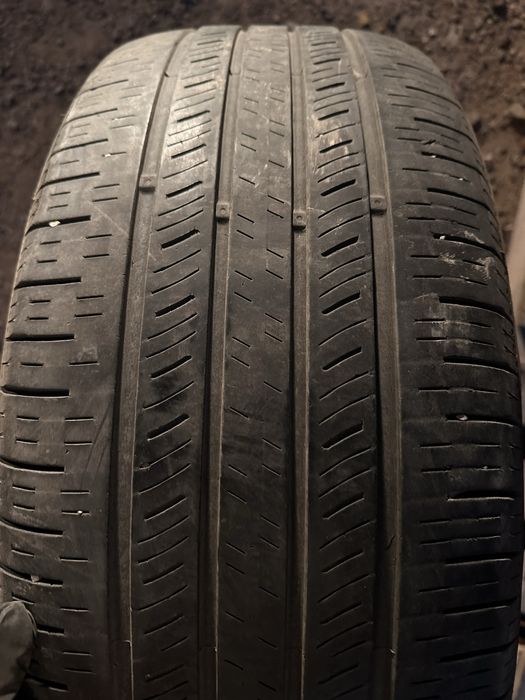 Шины 235/55R19 (2шт)