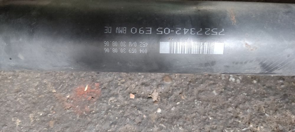 Кардан за BMW e91 2.0d 6 скорости