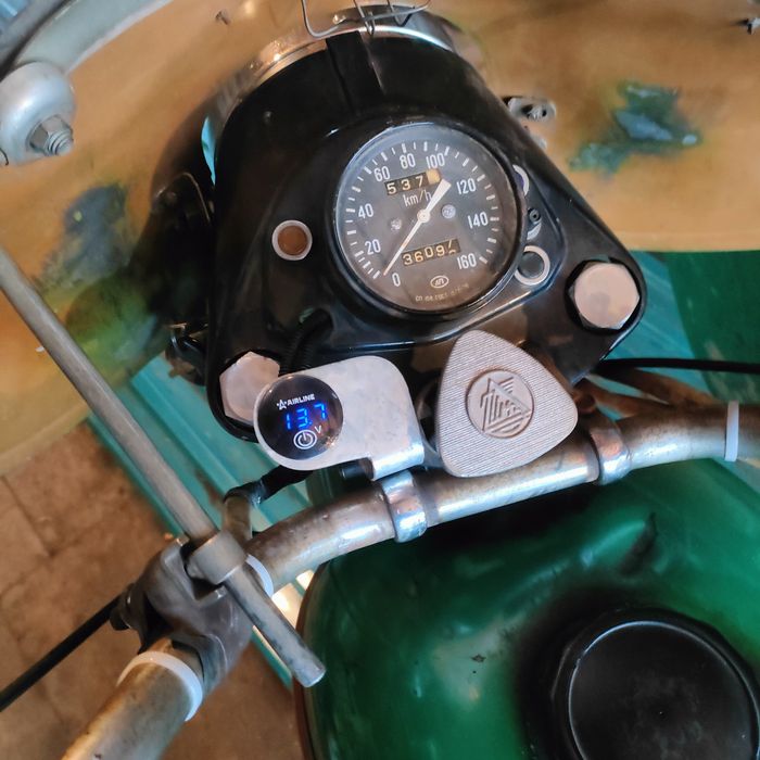 Продам мотоцикл Урал