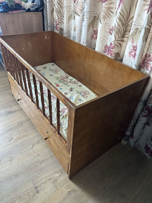 Детска кошара с чекмедже