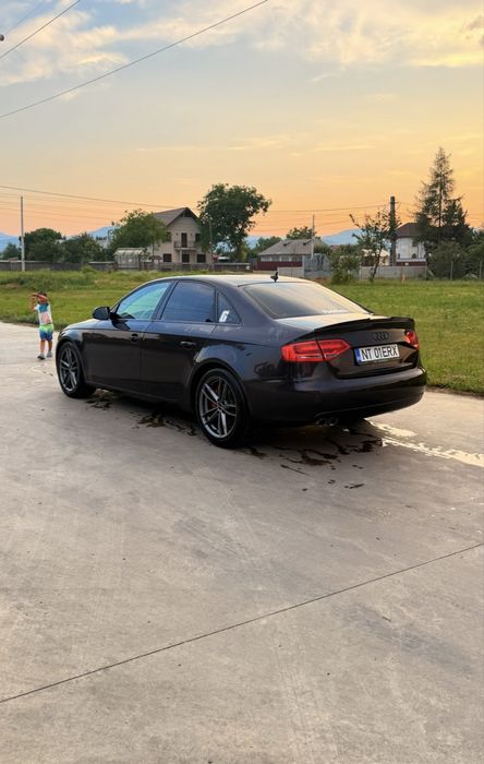 audi a4 b8 limo 2011 2.0d