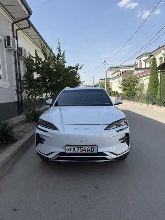 BYD chempion 605 sotiladi