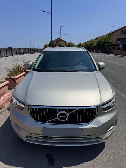 Volvo XC 40 „Volvo XC40 Inscription | An 2019 | Lux și Siguranță”