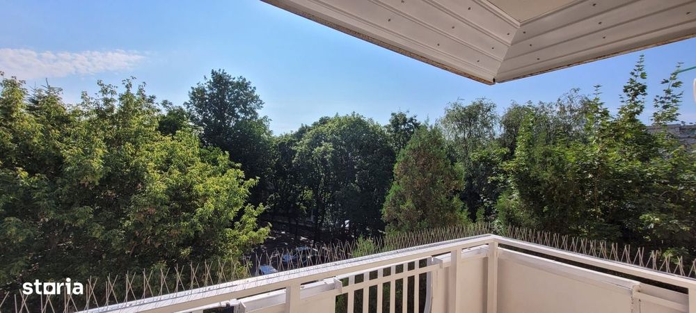 De închiriat apartament 3 camere – pe strada Scorțarilor (The Office)
