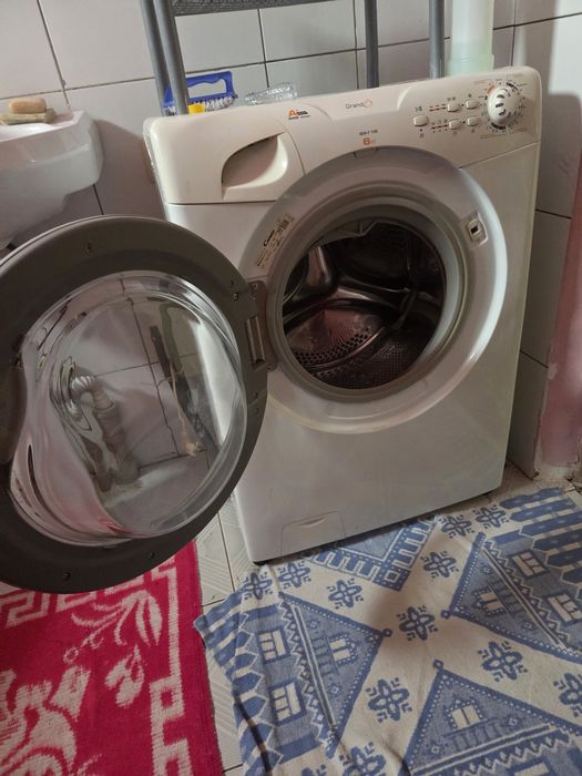 Avtomat kir yuvishga mashinasi