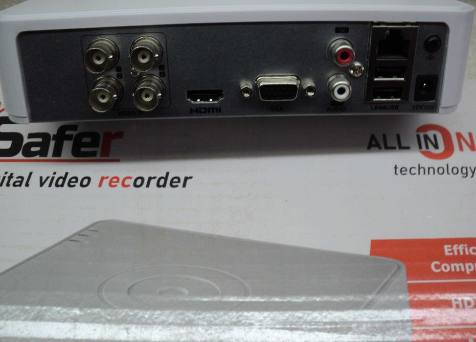 XVR 4 canale Ultra 4K+ (audio prin coaxial) 4In1 (HDTVI/AHD/CVI/CVBS)