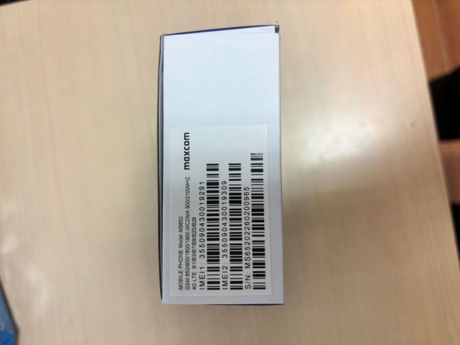 telefon MAXCOM sigilat
