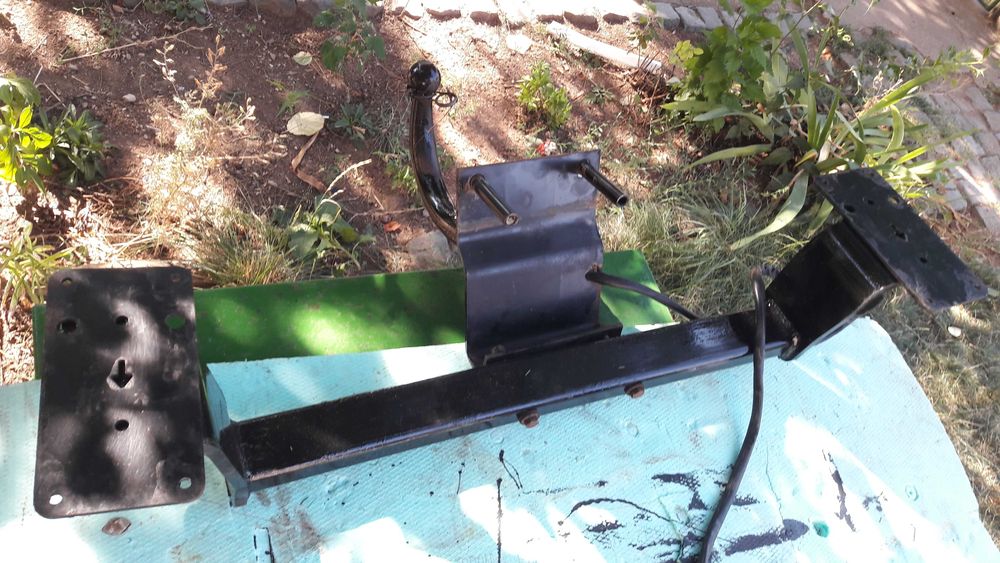 Теглич за кола 2бр.