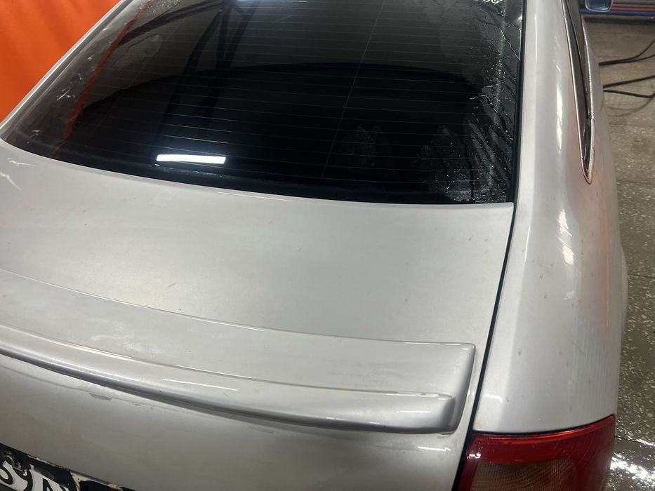 Продам Спойлер на Audi a6 c 5