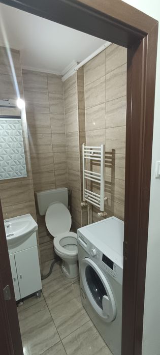 Închiriez apartament 2 camere