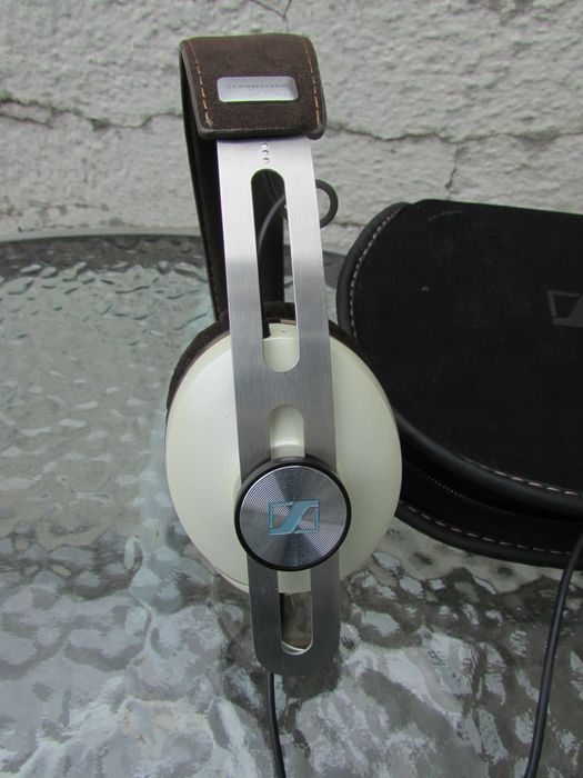 Слушалки Sennheiser Momentum 2.0