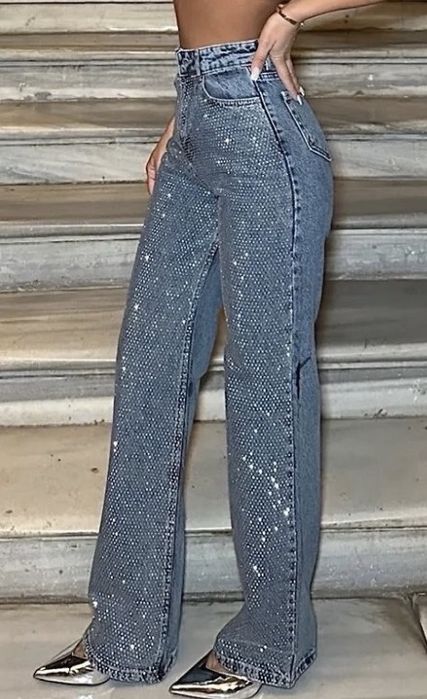 Дамски дънки с камъни