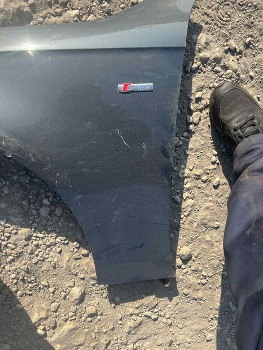 Калник ляв за Audi A4 b8 Ауди а4 б8 с забележка натиснат ном 5