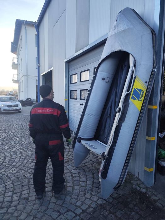 Надуваема лодка Zodiac cadet 310