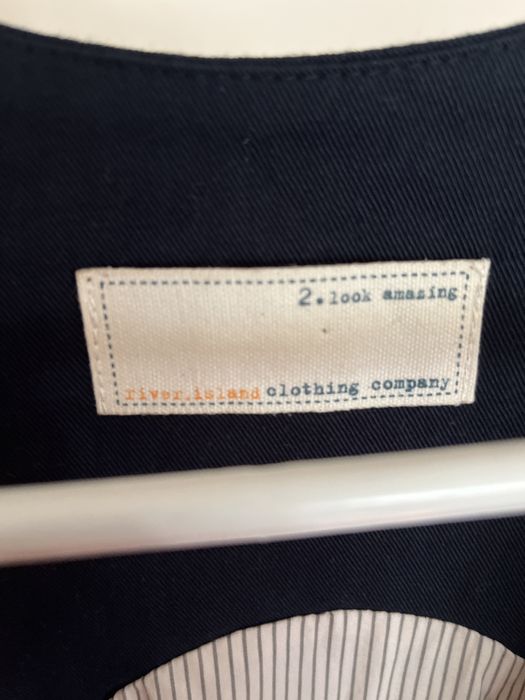 Продавам   Дамско бюстие