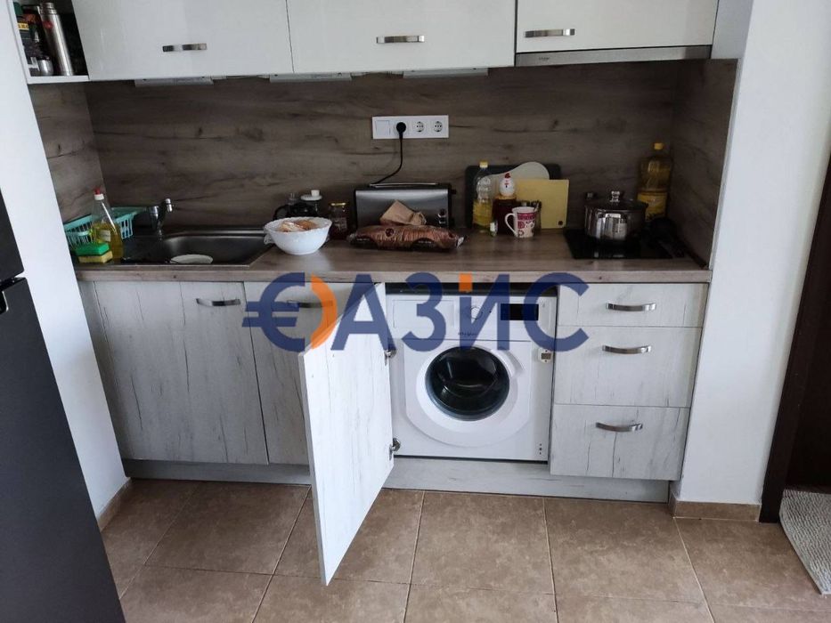 Продава се Двустаен апартамент в Свети Влас - 62 кв.м за 757 €/кв.м - Снимка #5