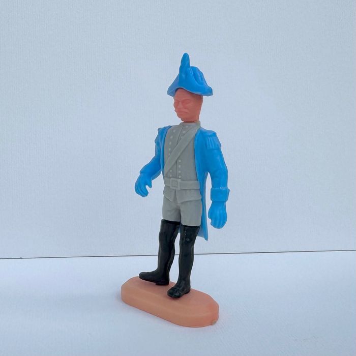 Киндер стара играчка Полицай от серия Пинокио/ Kinder 1979