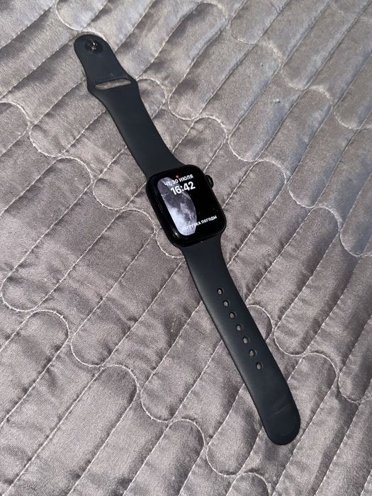 Apple watch se2 40миллиметров