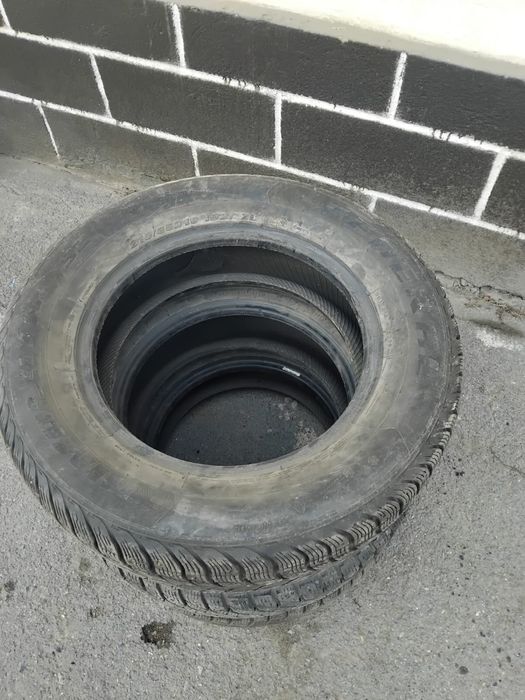 Шины хоршие срочно