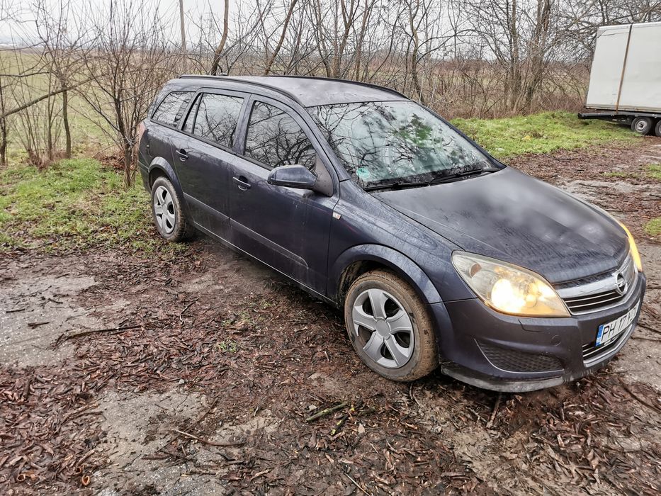 Vând opel astra H 1.9 120 cp!