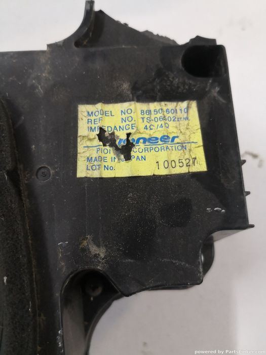 Tun Bass Toyota Land Cruiser J120 2004> Oem 8615060110