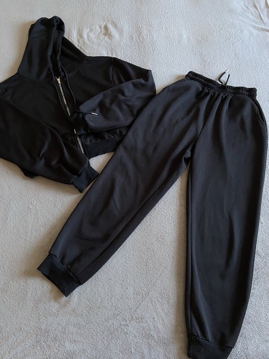 Продам женские вещи