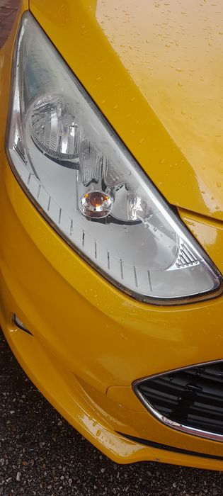 Фар за Ford B max