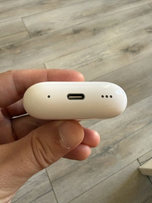 AirPods Pro (2nd generation)