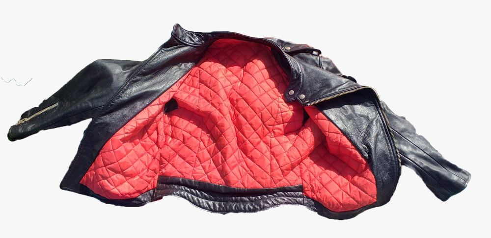 Geaca captusita din piele