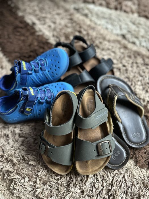 Lot sandalute , papuci, pantofi de apa marime 26