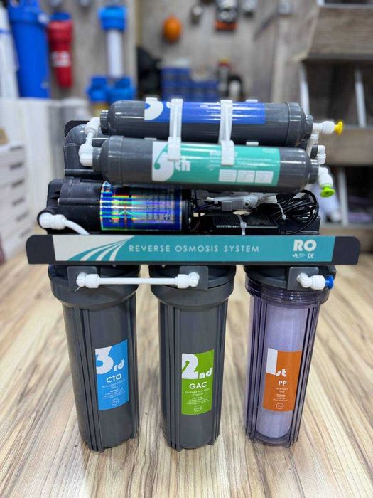 Фильтр обратного осмоса 6 ступеней бак и насос в комплекте